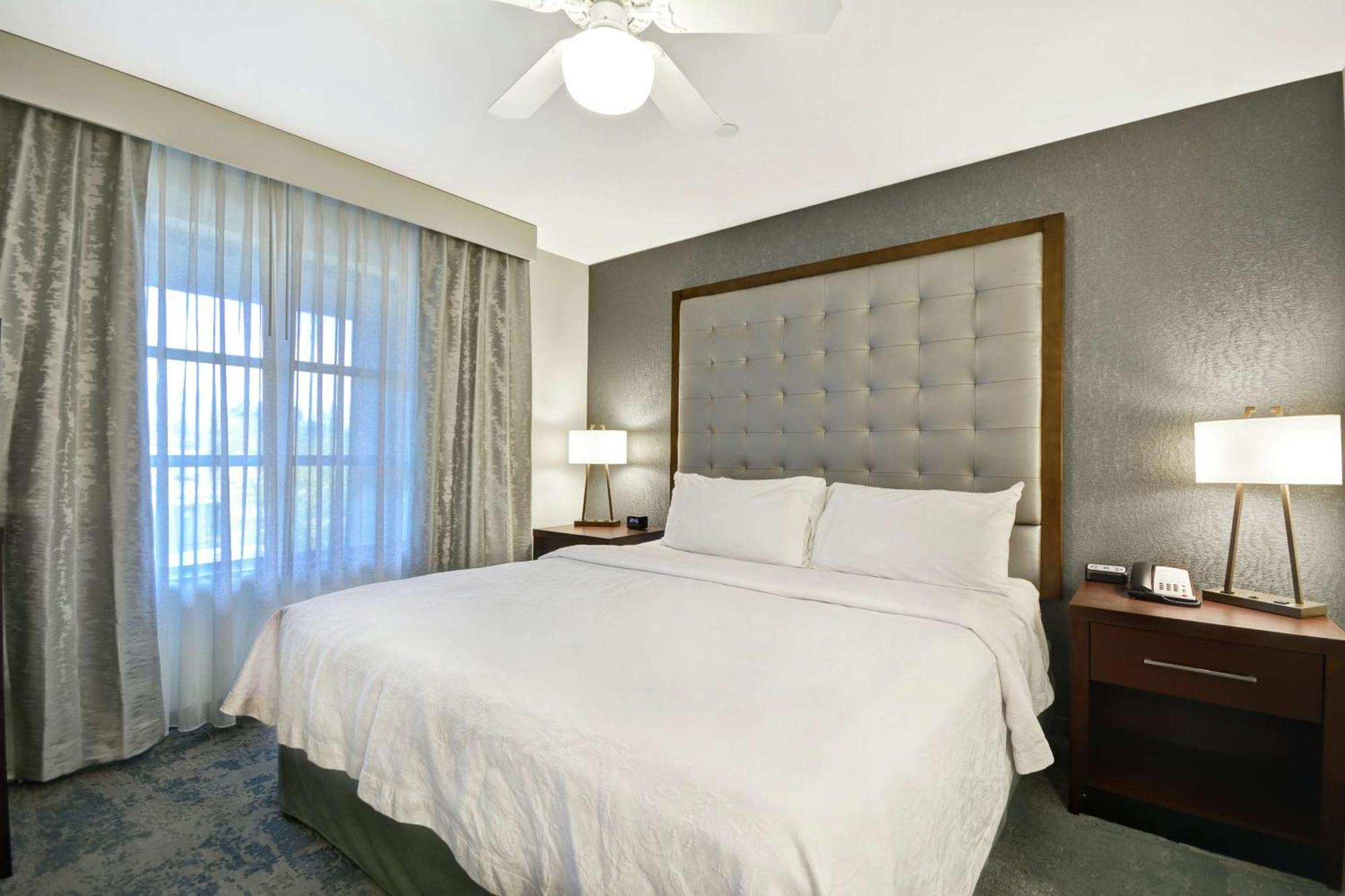 โฮมวู้ด สวีท บาย ฮิลตัน ปาล์ม ดีเซิร์ต Hotel อเมริกา ภายนอก รูปภาพ